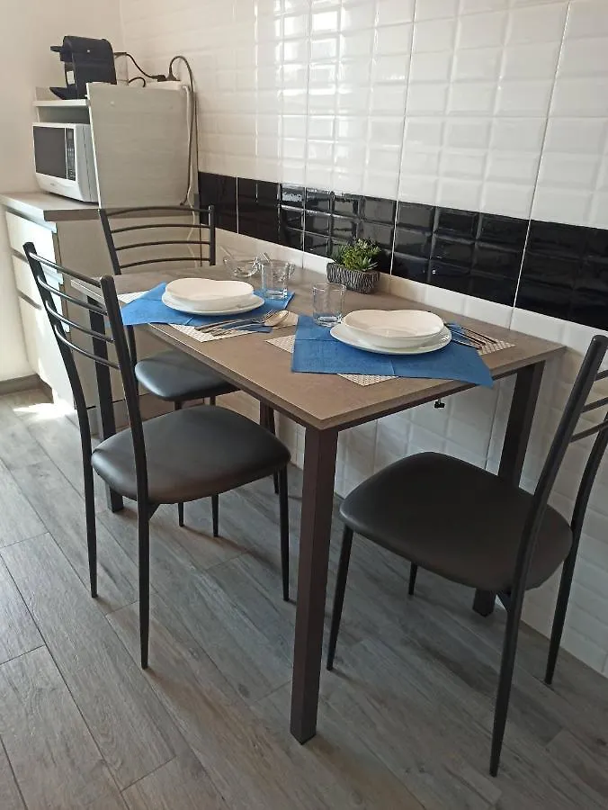 La Pace Apartment Milan Italy